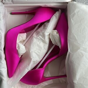 Louboutin brand new in box. Pink
